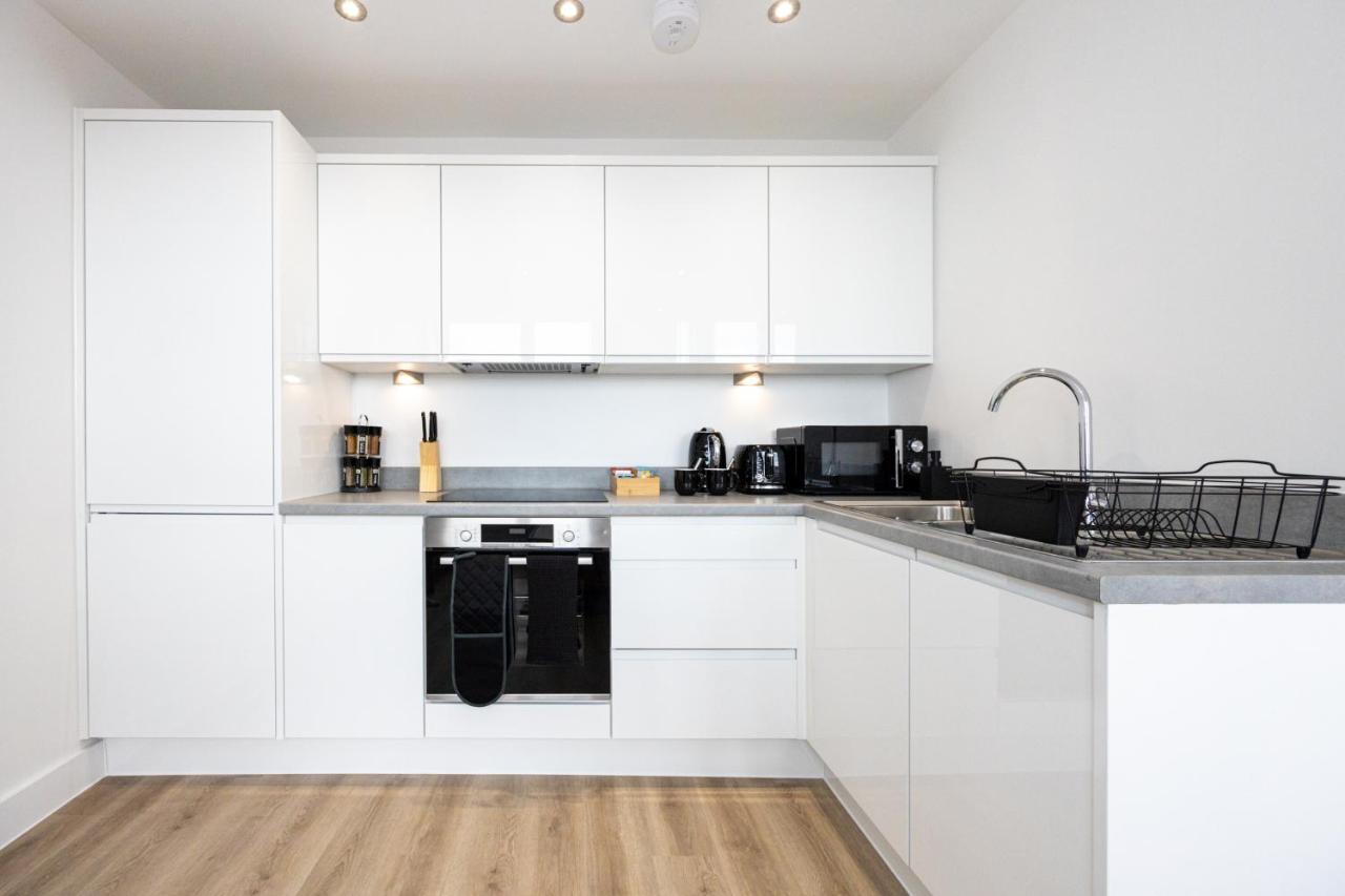 Chic Luxury Apartment Near Old Trafford Stadiums Манчестер Экстерьер фото